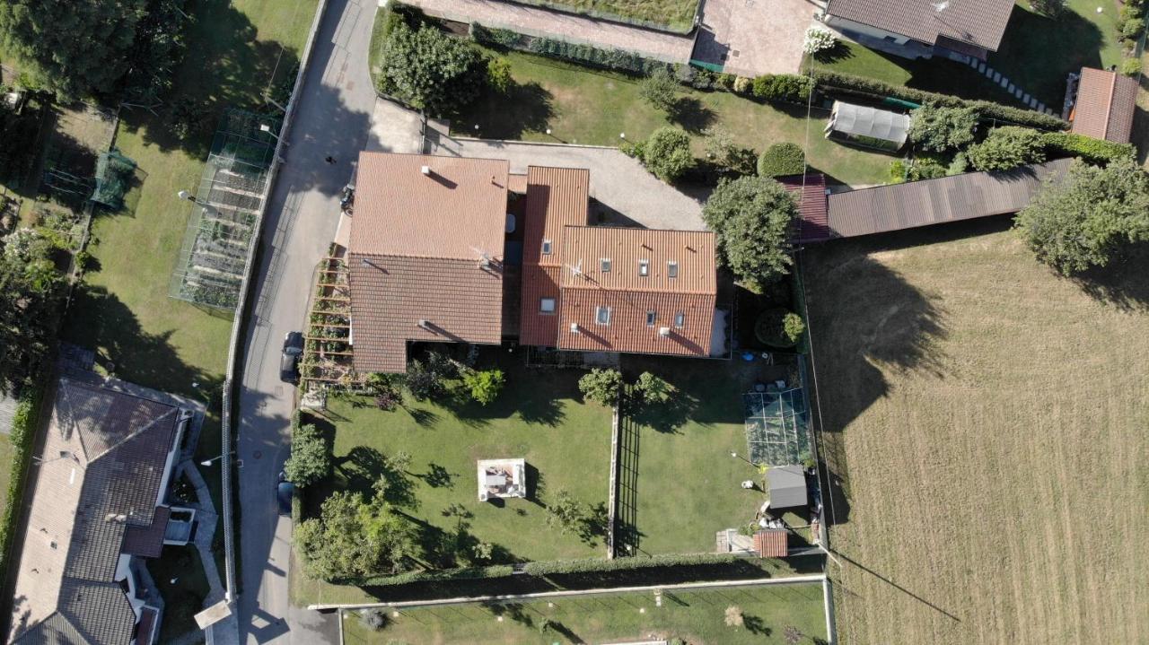 Bed & Breakfast Indi Thelar Villa Guardia Exterior foto